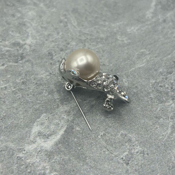 Fashion Jewelry Easter Bunny Brooch Pin Rhinestone Pearl Embellished - Picture 3 of 6